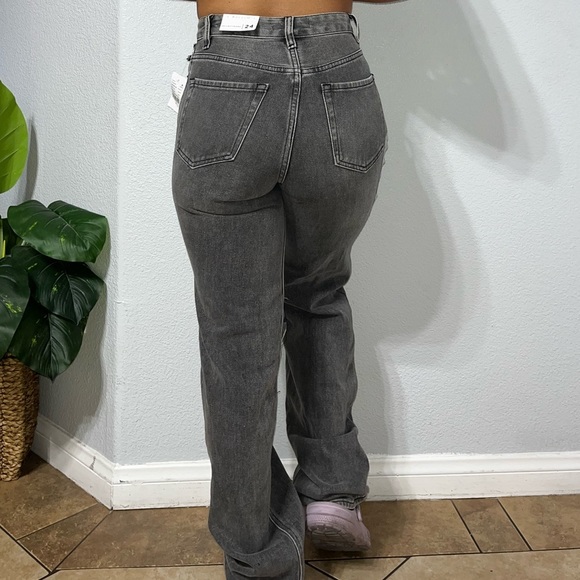 Pacsun 90’s Boyfriend Greywash Jeans - Picture 6 of 11